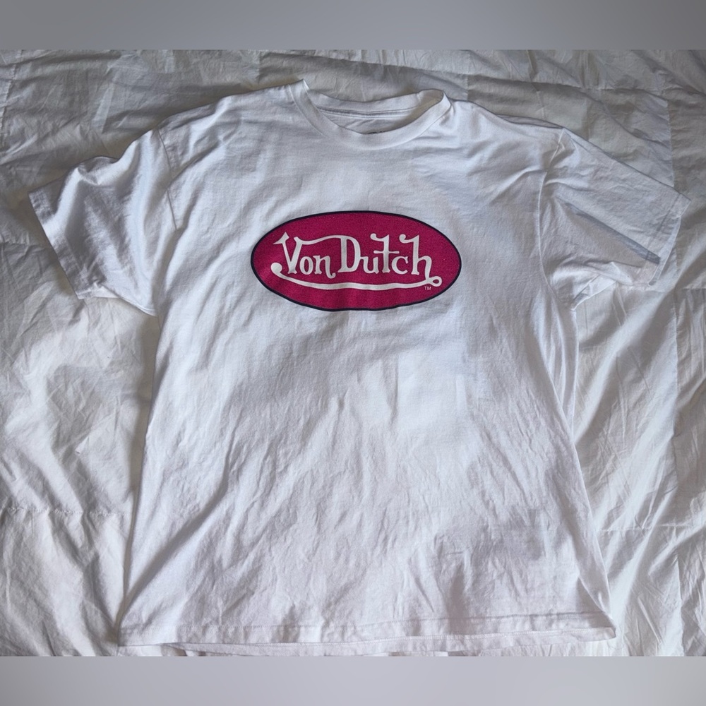 Oversized White Tee from Von Dutch with Sparkly Hot Pink Emblem